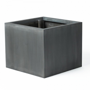 Cubo de aluminio con pátina de zinc oxidado